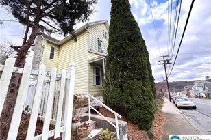 346 Messinger, Bangor, PA 18013 - Photo 1