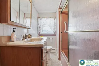 326 Main Street, Stockertown Boro, PA 18083 - Photo 16