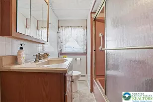 326 Main St, Stockertown Boro, PA 18083 - Photo 16