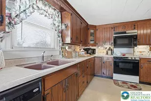 326 Main St, Stockertown Boro, PA 18083 - Photo 4