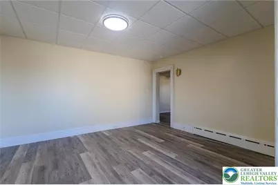 805 Pennsylvania Avenue, Bangor, PA 18013 - Photo 4