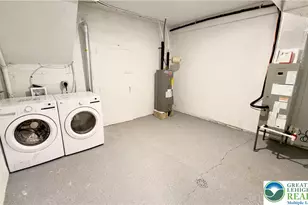 403 Walnut St, Bath, PA 18014 - Photo 20