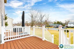 1674 Best Pl, Bethlehem, PA 18017 - Photo 2