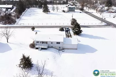 3702 Kings Road, Upper Hanover Twp, PA 18073 - Photo 8