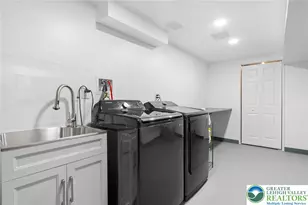 402 Florentine Dr, Forks Twp, PA 18040 - Photo 42