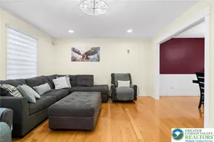 402 Florentine Dr, Forks Twp, PA 18040 - Photo 10