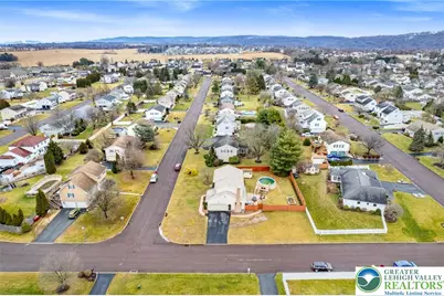 402 Florentine Drive, Forks Twp, PA 18040 - Photo 48