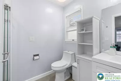 402 Florentine Drive, Forks Twp, PA 18040 - Photo 28