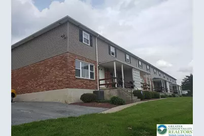 2827 W 28th Street, Northampton Township, PA 18067 - Photo 2