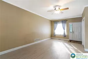 537 Kemmerer Ln, Upper Macungie Township, PA 18104 - Photo 8