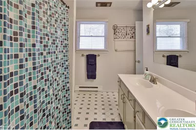 536 Carol Lane, Moore Township, PA 18014 - Photo 18