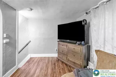 423 N Hall Street, Allentown City, PA 18102 - Photo 10