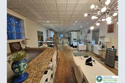 735 N 19th Street, Allentown, PA 18104 - Photo 2