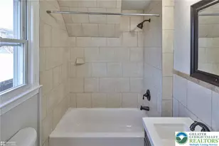 633 Berwick St, Easton, PA 18042 - Photo 30