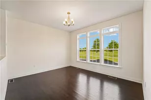 1012 Fairway Dr, Forks Twp, PA 18040 - Photo 14