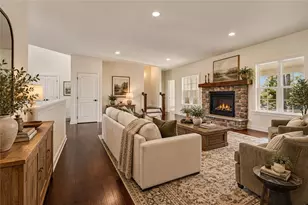 1012 Fairway Dr, Forks Twp, PA 18040 - Photo 10
