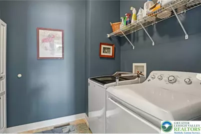 2509 Ludwig Court, Lower Macungie Twp, PA 18062 - Photo 16