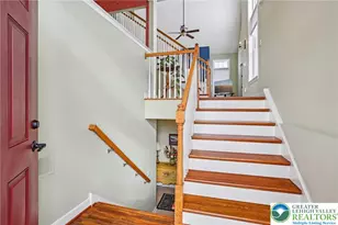 2509 Ludwig Ct, Lower Macungie Twp, PA 18062 - Photo 2