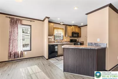 8754 Breinig Run Circle, Upper Macungie Township, PA 18031 - Photo 6