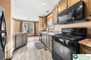 8754 Breinig Run Cir, Upper Macungie Township, PA 18031 - Photo 10