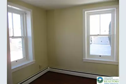 26 N Main Street, Nazareth Boro, PA 18064 - Photo 10