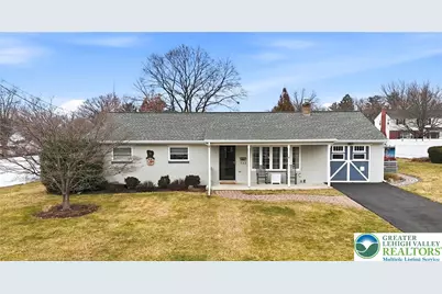 733 W Berger Street, Emmaus, PA 18049 - Photo 2