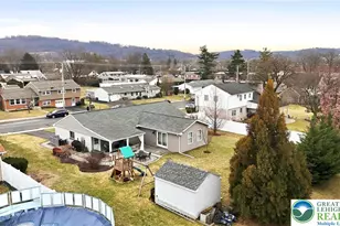 733 W Berger St, Emmaus Boro, PA 18049 - Photo 4