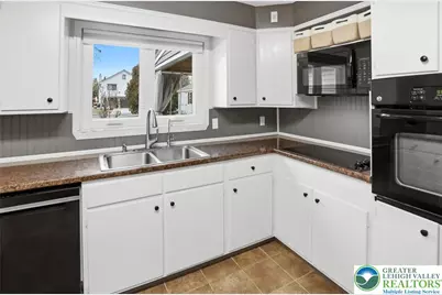 733 W Berger Street, Emmaus, PA 18049 - Photo 18