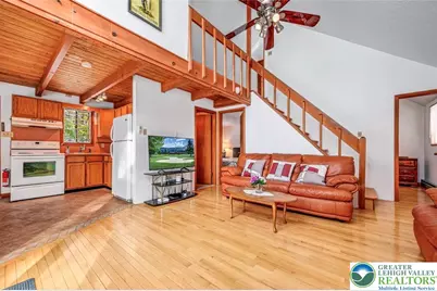 105 Bobcat Trail, Coolbaugh Twp, PA 18346 - Photo 12