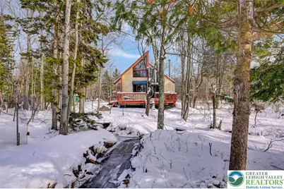 105 Bobcat Trail, Coolbaugh Twp, PA 18346 - Photo 4