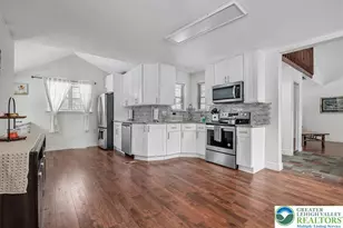 80 Theta Dr, Lackawanna, PA 18424 - Photo 14