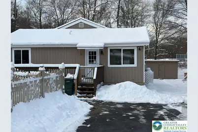 9851 Deerwood Drive, Tobyhanna, PA 18466 - Photo 4