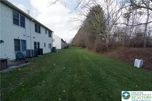 124 Lindfield Cir, Macungie Boro, PA 18062 - Photo 4