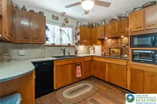 1056 Graham St, Bethlehem, PA 18015 - Photo 16