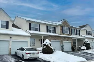 12 Cobblestone Dr, Easton, PA 18045 - Photo 2