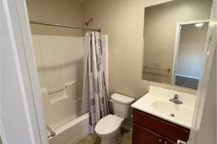 17 Belvidere St, Nazareth Boro, PA 18064 - Photo 10