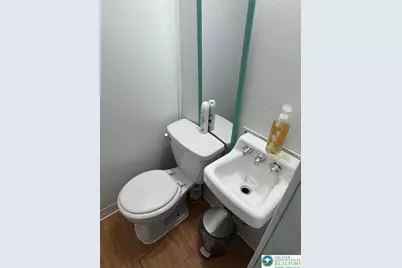 515 N Bishopthorpe Street, Fountain Hill, PA 18015 - Photo 8