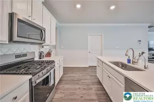 8005 August Ave, Lower Macungie Twp, PA 18031 - Photo 8