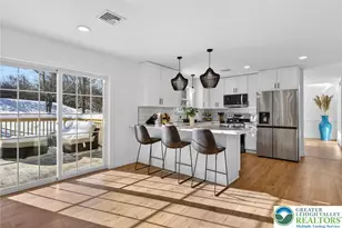 200 Brittany Dr, Penn Forrest, PA 18210 - Photo 8