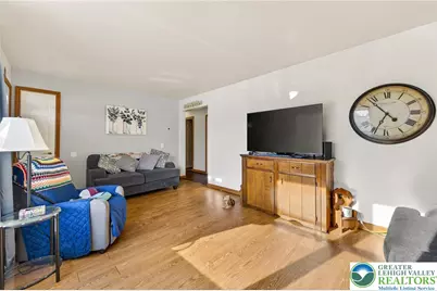 4859 Vera Cruz Road, Upper Milford Township, PA 18049 - Photo 6