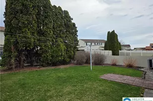 161 W 30 Th St, Allen Township, PA 18067 - Photo 8