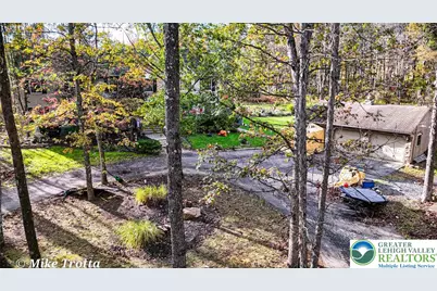 6233 Hunsicker Road, Heidelberg Twp, PA 18066 - Photo 4