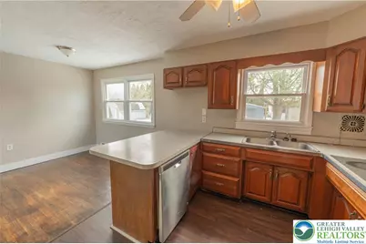 1424 Grace Street, Salisbury, PA 18103 - Photo 8