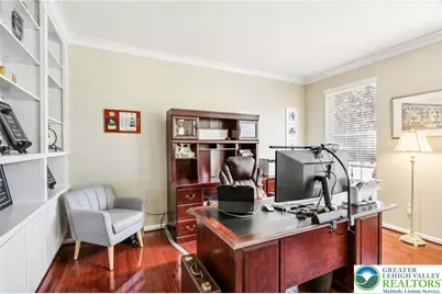 955 Yorkshire Drive, Upper Macungie Township, PA 18031 - Photo 4