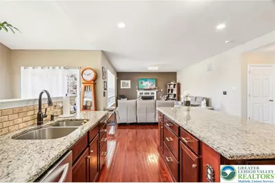 955 Yorkshire Drive, Upper Macungie Township, PA 18031 - Photo 22