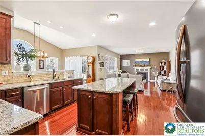 955 Yorkshire Drive, Upper Macungie Township, PA 18031 - Photo 14