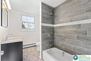 751 W Pennsylvania Ave, Plainfield Township, PA 18072 - Photo 20