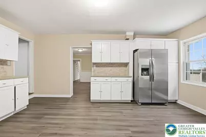 3209 N Front Street, Whitehall Twp, PA 18052 - Photo 22