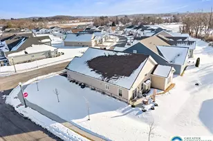 3803 Loyal Ln, Easton, PA 18045 - Photo 8