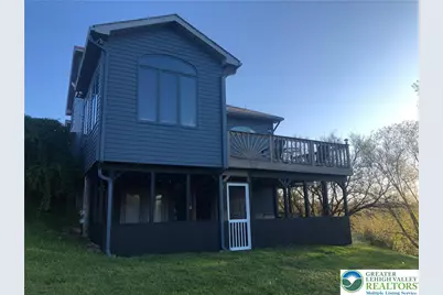 621 Bishops Place, Lehigh Township, PA 18067 - Photo 1